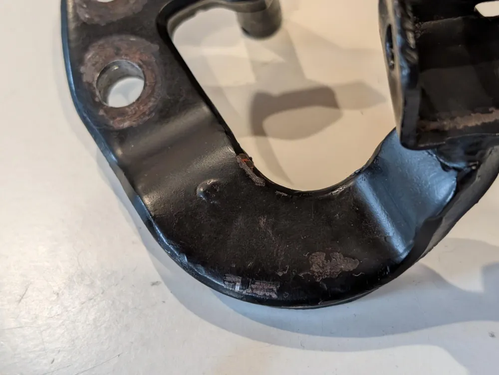 Yamaha XT600 43F Fussrastenhalter vorne rechts Konsole Bremshebel 34L-27422 gebraucht
