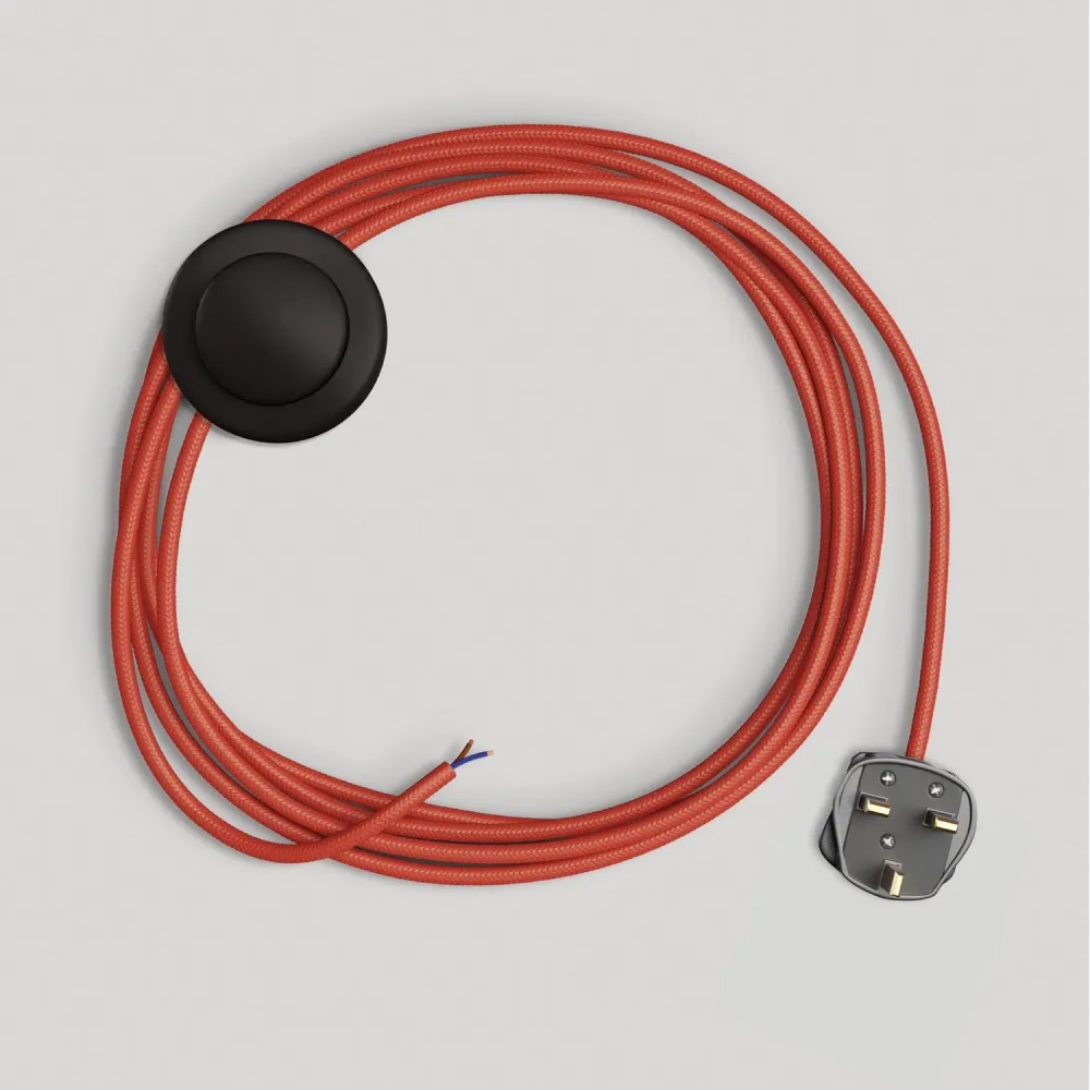 Verkabelung für Lampe mit glänzend rotem Textilkabel 3 m und UK-Stecker