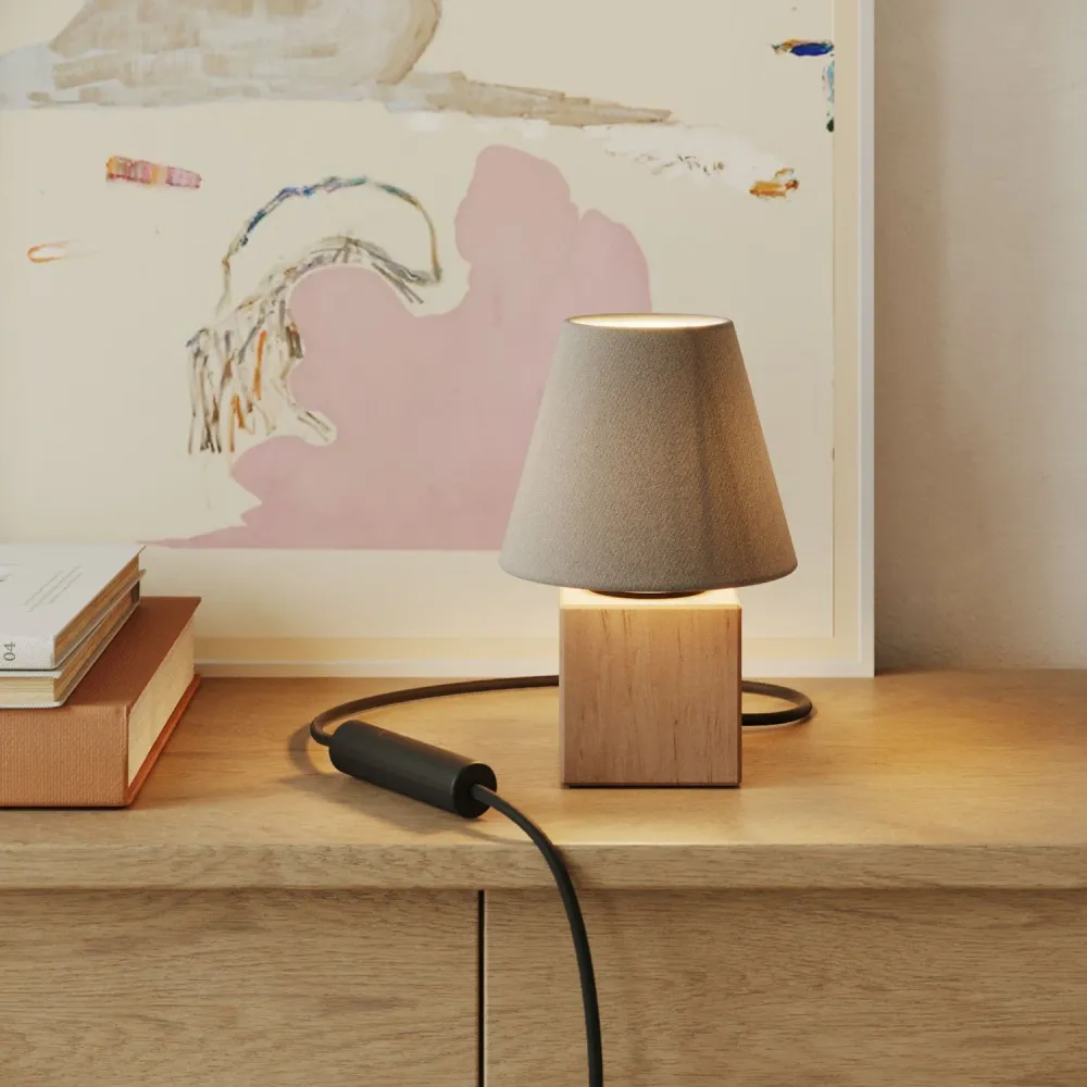 Universaldimmer mit Taster und Erdung für Glüh- und dimmbare LED-Lampen – Schwarz