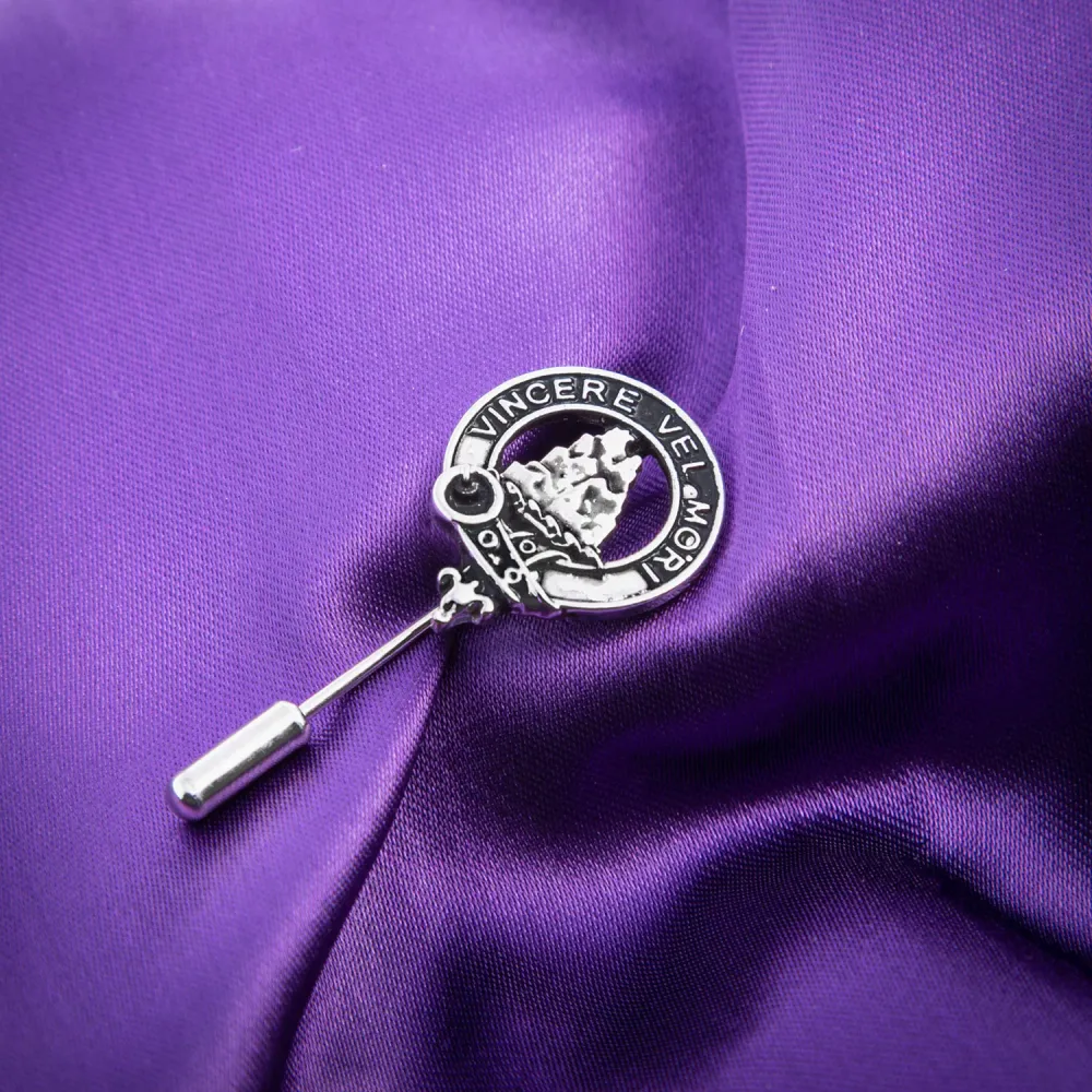 Clan Anstecknadel Macneil