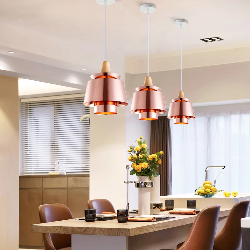 1-flammige Esszimmer-Hängeleuchte mit konischem Metallschirm, moderne, stilvolle Schwarz/Weiß-Deckenpendelleuchte Clearhalo