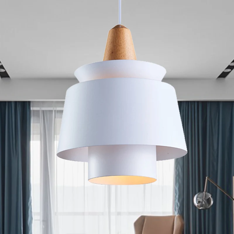 1-flammige Esszimmer-Hängeleuchte mit konischem Metallschirm, moderne, stilvolle Schwarz/Weiß-Deckenpendelleuchte Clearhalo