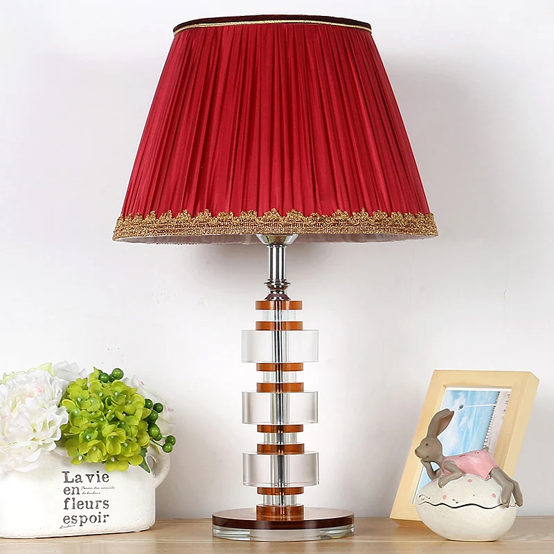 1-Kopf-Wohnzimmer-Nachttischbeleuchtung, moderne rote Tischlampe mit rundem, klarem Kristall Clearhalo