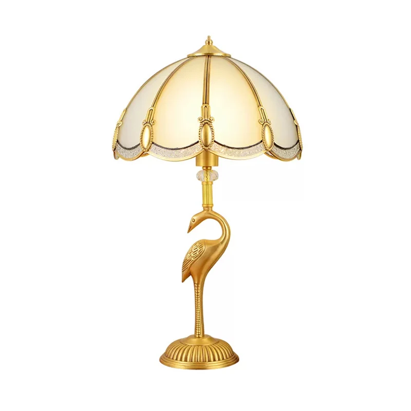 1-Licht-Nachtlampe, Vintage-Schlafzimmer-Tischlampe mit Schüssel-Milchglasschirm und Vogelsockel aus poliertem Messing Cle...