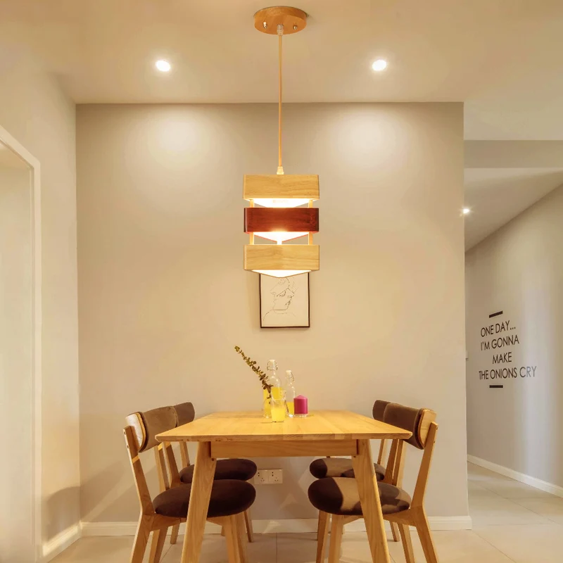 Asiatische Deckenleuchte mit 1 Kopf, beige, dreieckige Pendelleuchte mit Holzschirm Clearhalo