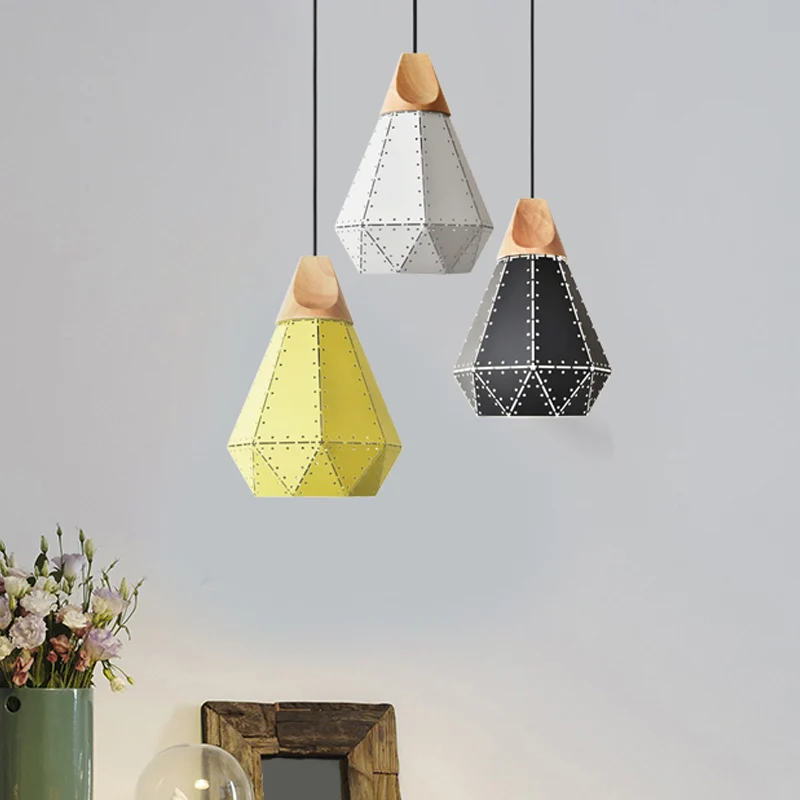 Diamond Iron Hängeleuchte Macaron 1-hellgrau/weiß/blau und Holz-Hängeleuchte mit lasergeschnittenem Design Clearhalo