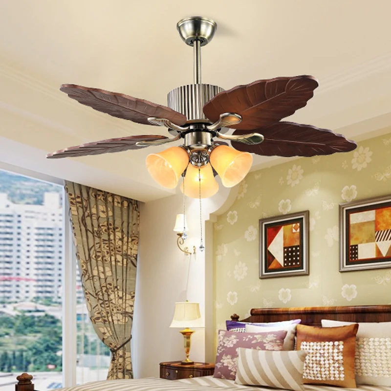 Dunkelbraune Glocken-Deckenventilatorlampe, klassisches beigefarbenes Glas, 3 Köpfe, halbbündige Wohnzimmerleuchte Clearhalo