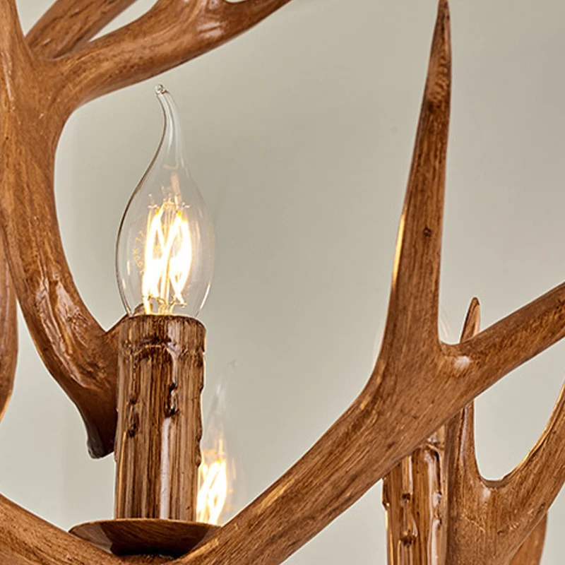 Hängender Kronleuchter im Harz-Geweih-Design, ländliche 6-flammige Restaurant-Deckenpendelleuchte Braun Clearhalo