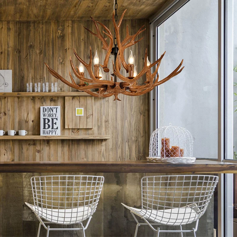 Hängender Kronleuchter im Harz-Geweih-Design, ländliche 6-flammige Restaurant-Deckenpendelleuchte Braun Clearhalo