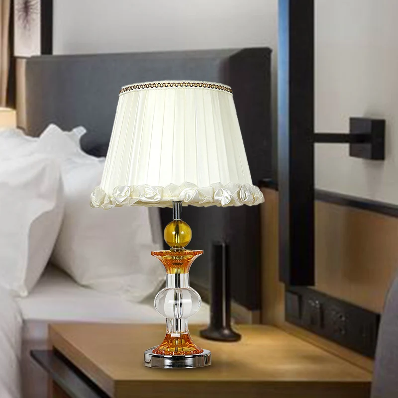 Kegel-Wohnzimmer-Nachttischleuchte, rustikale Kristall-Einzelbirne, weiße Nachttischlampe Clearhalo