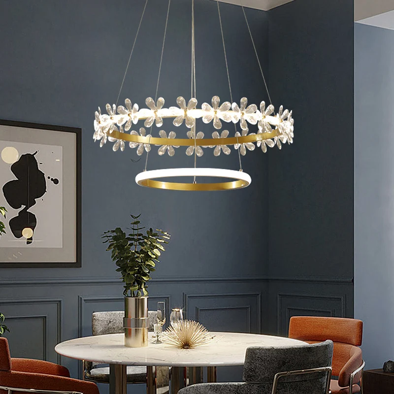 Kranz-Pendelleuchte mit Gold-Finish, minimalistischer Kristall-LED-Kronleuchter mit Metallring Clearhalo