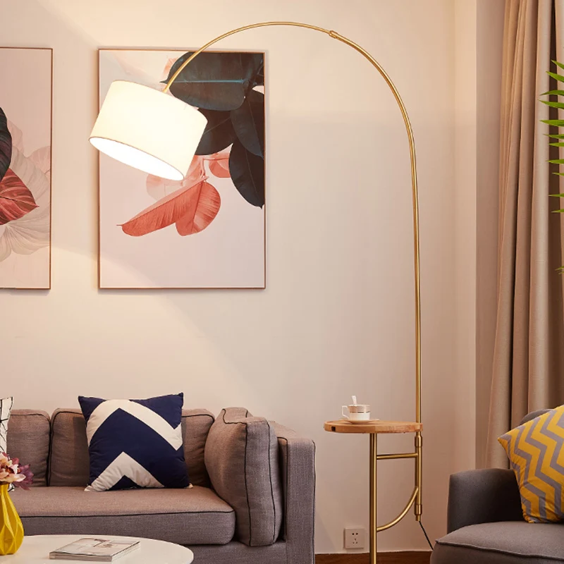 Metallische, gewölbte Bodenbeleuchtung, Minimalismus, 1 Kopf, Wohnzimmer-Stehlampe mit Trommelstoffschirm Gold Clearhalo