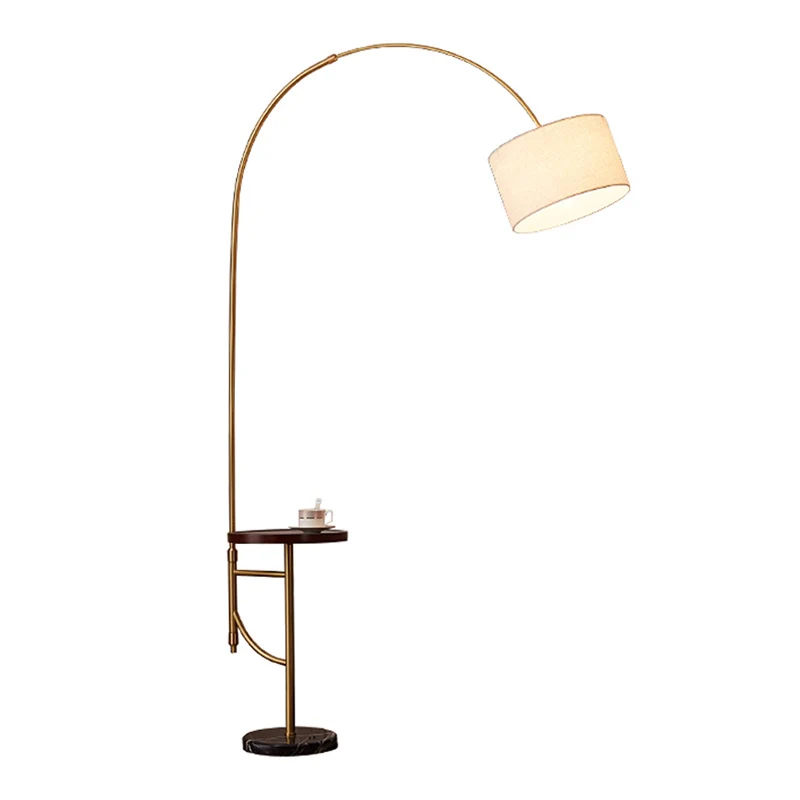 Metallische, gewölbte Bodenbeleuchtung, Minimalismus, 1 Kopf, Wohnzimmer-Stehlampe mit Trommelstoffschirm Gold Clearhalo