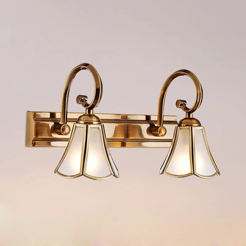 Milchglas-Schminktischlampe im Kolonialstil, 1/2/3-Kopf-Badezimmer-Wandleuchte Gold Clearhalo
