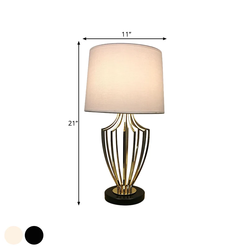 Minimal Barrel Nachttischlampe aus Stoff, 11"/14" B, 1 Kopf, Schlafzimmer-Schreibtischbeleuchtung Schwarz/Weiß mit Urnenkä...