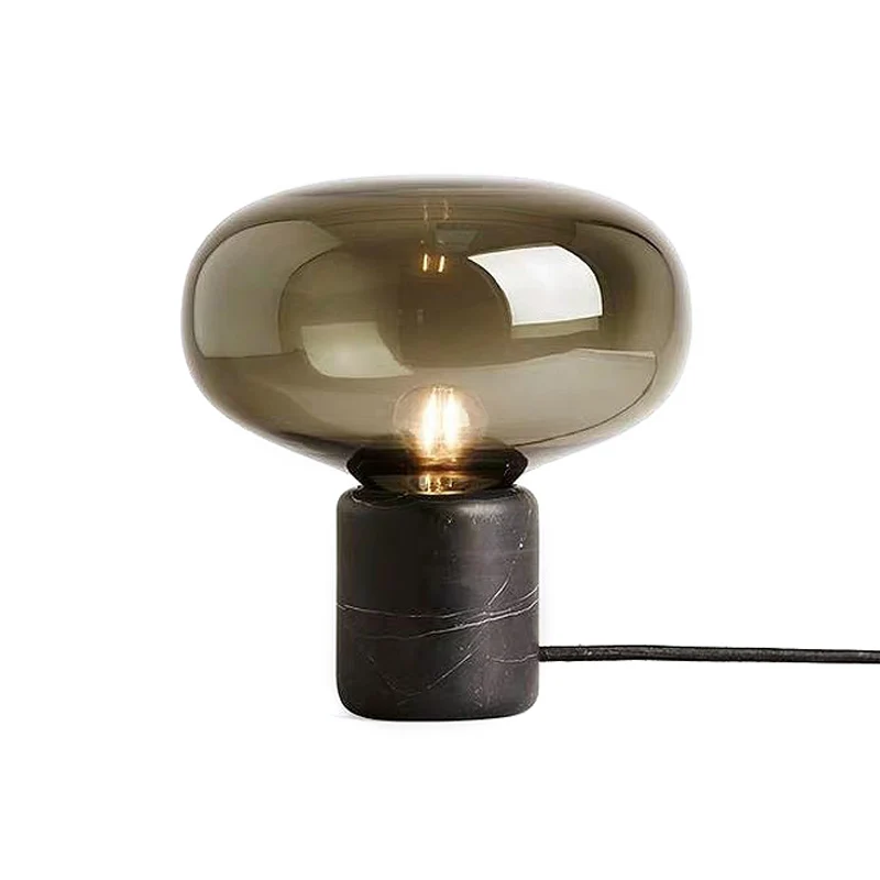 Postmoderne 1-Kopf-Nachttischlampe, schwarze elliptische Tischleuchte mit rauchgrauem Glasschirm Clearhalo