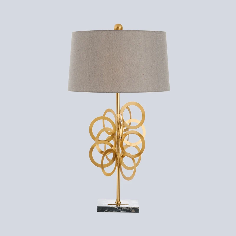 Postmoderne Fass-Nachttischlampe aus Metall, 1 Kopf, Schlafzimmer-Stoff-Nachttischbeleuchtung Grau Clearhalo
