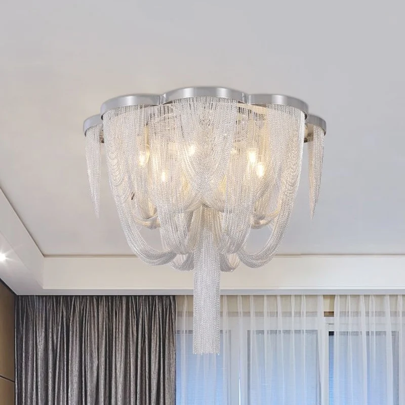 Zeitgenössische Metallketten-Deckenleuchte für Unterputzmontage, 4 Lichter, silberfarbene Wohnzimmer-Deckenleuchte Clearhalo