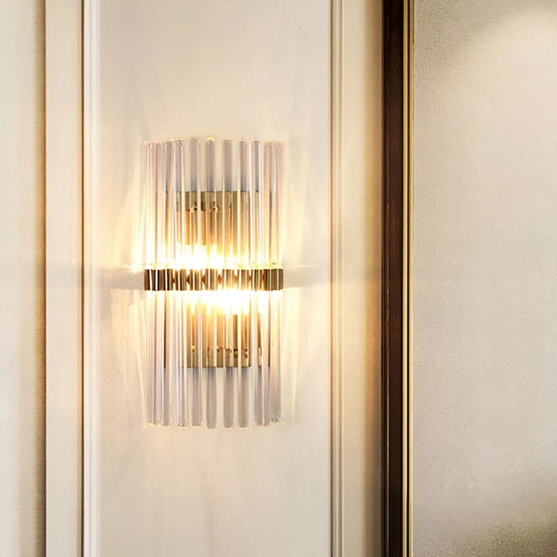 Zeitgenössische Säulen-Wandleuchte aus Kristall, 2 Köpfe, Wandleuchte für Wohnzimmer Gold Clearhalo