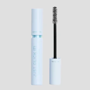 Klicken Sie einfach darauf, die Mascara zu verdicken, die Gosh mehr Volumen verleiht