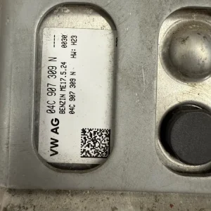 Immo Off File VW MED17.5.24 Benzin HW 23 04C907309N SW 1037539939 Software upgrade 04C906020AK 6809 R3 1.0I MPI Engine CHYA