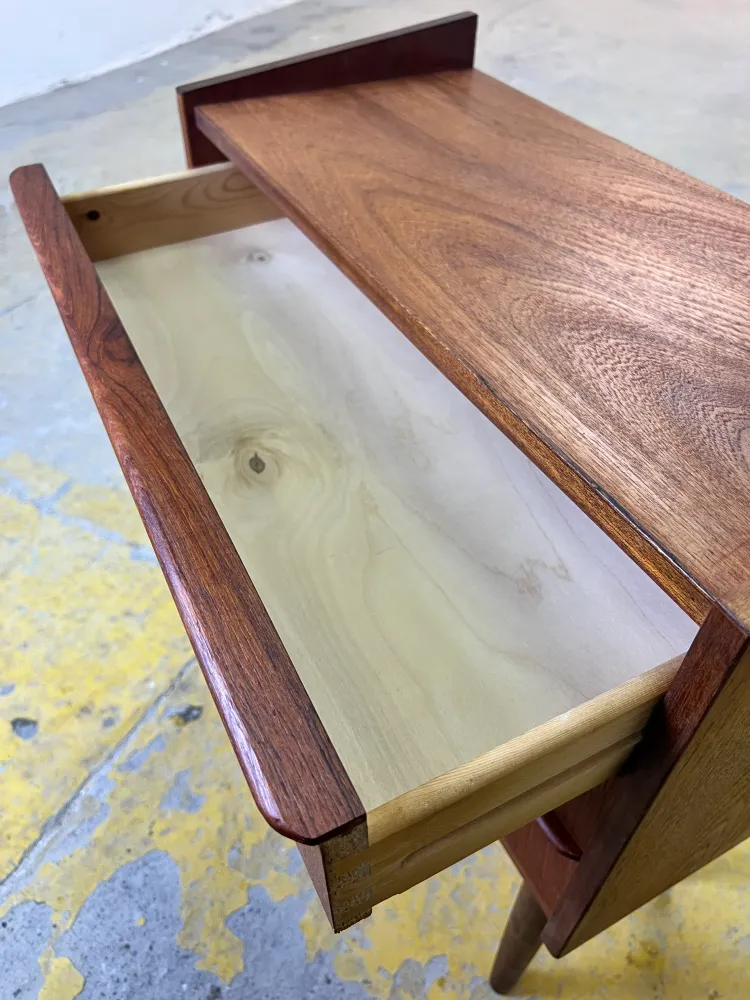 Kleine Kommode / Nachtschrank Teak aus Dänemark