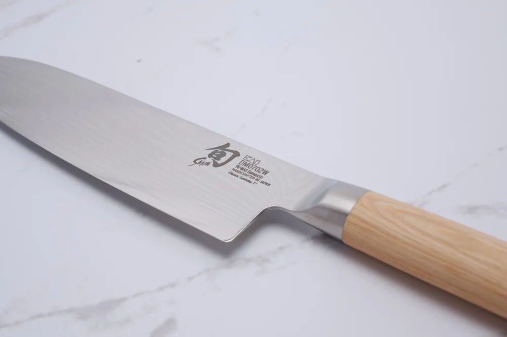 Shun Classic 180 mm Santoku – Weiß